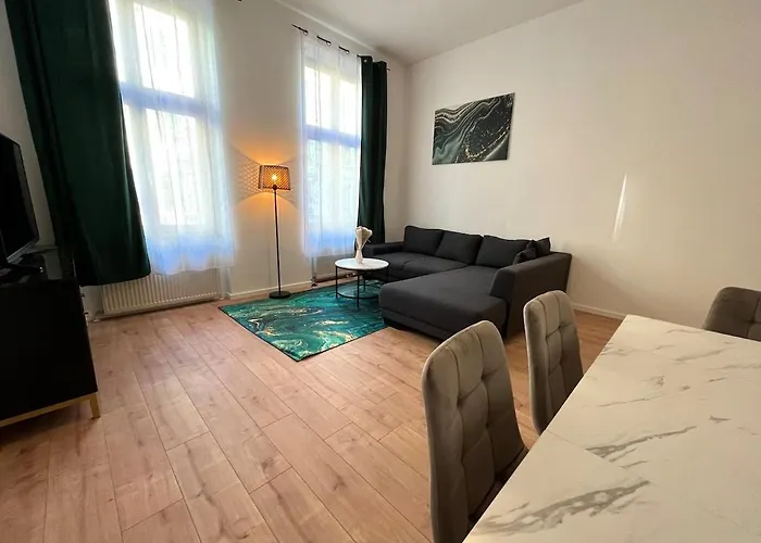 Zu Fuss Ins Zentrum, Nahe Arena Apartamento *