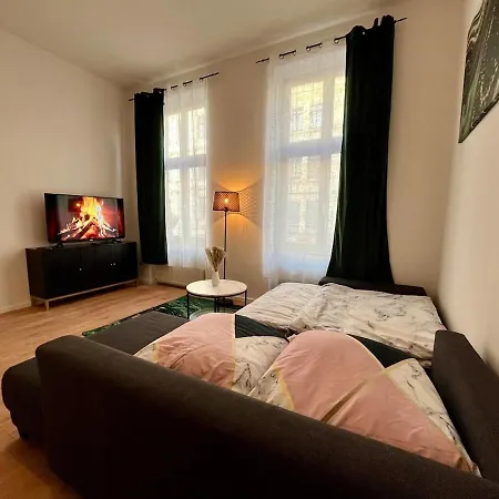 Zu Fuss Ins Zentrum, Nahe Arena Apartment