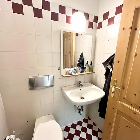 Lägenhet Zu Fuss Ins Zentrum, Nahe Arena *